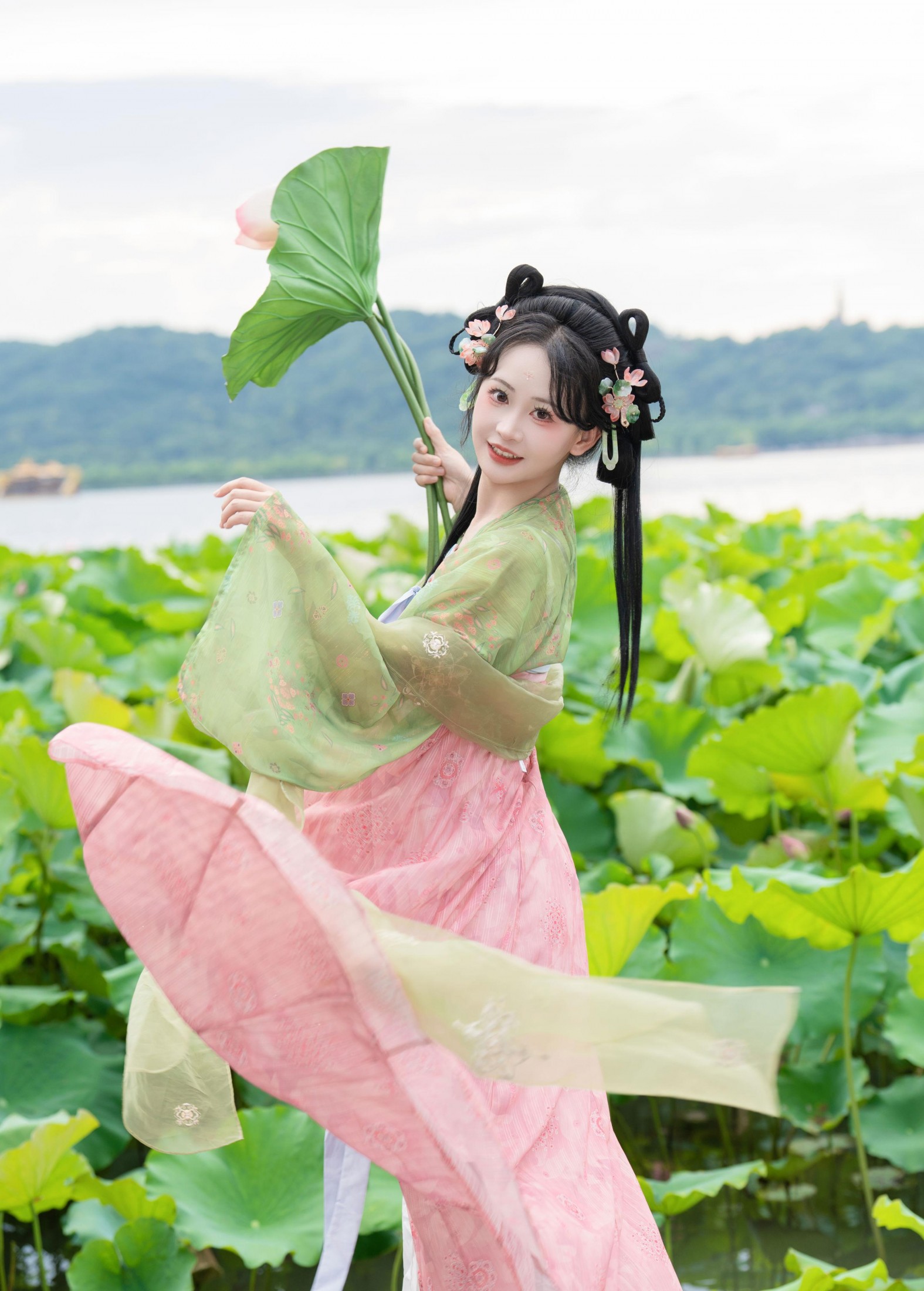 湫一只岁岁 – 《西湖美景》[63P]