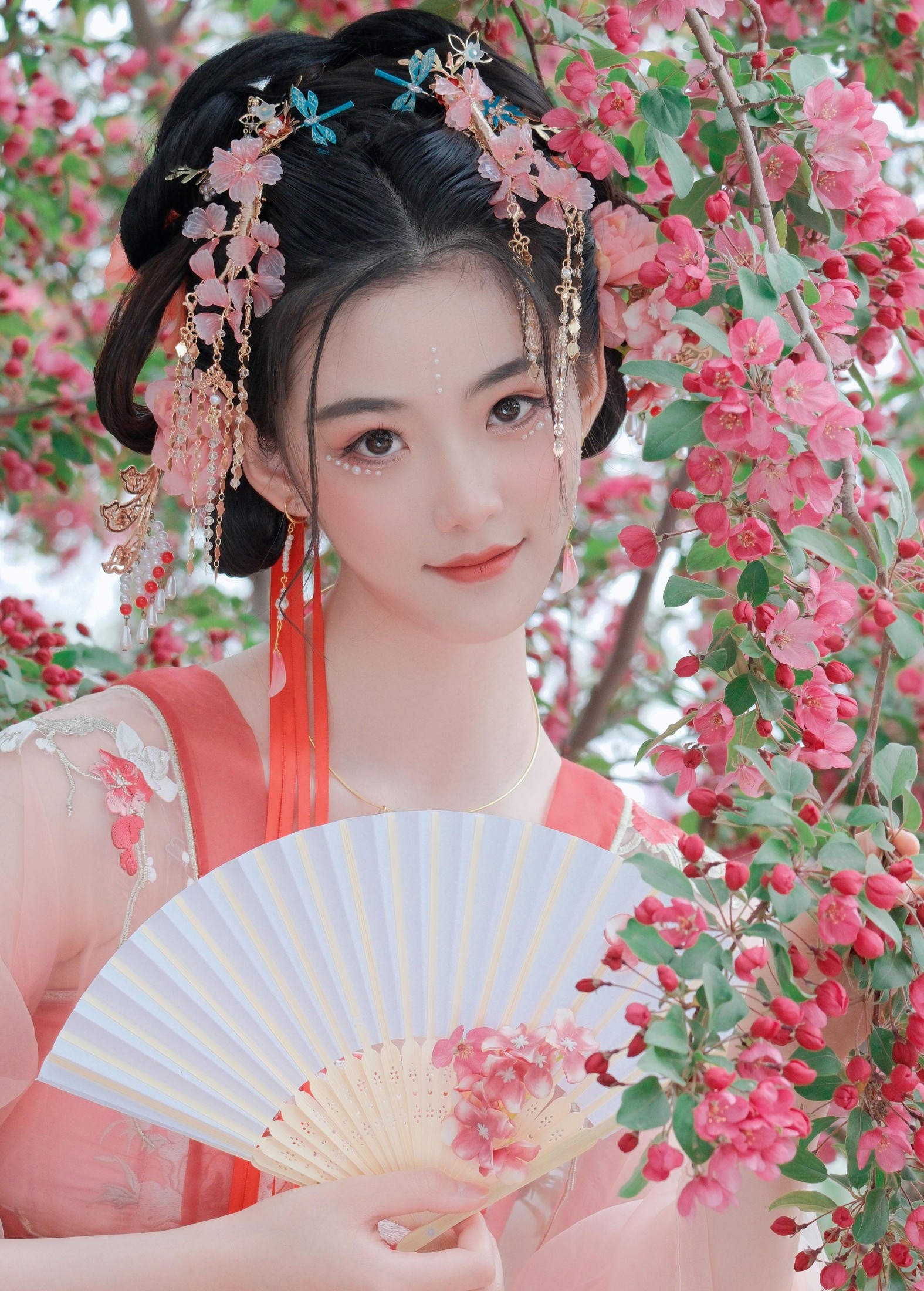 – 《春日宴》[37P]