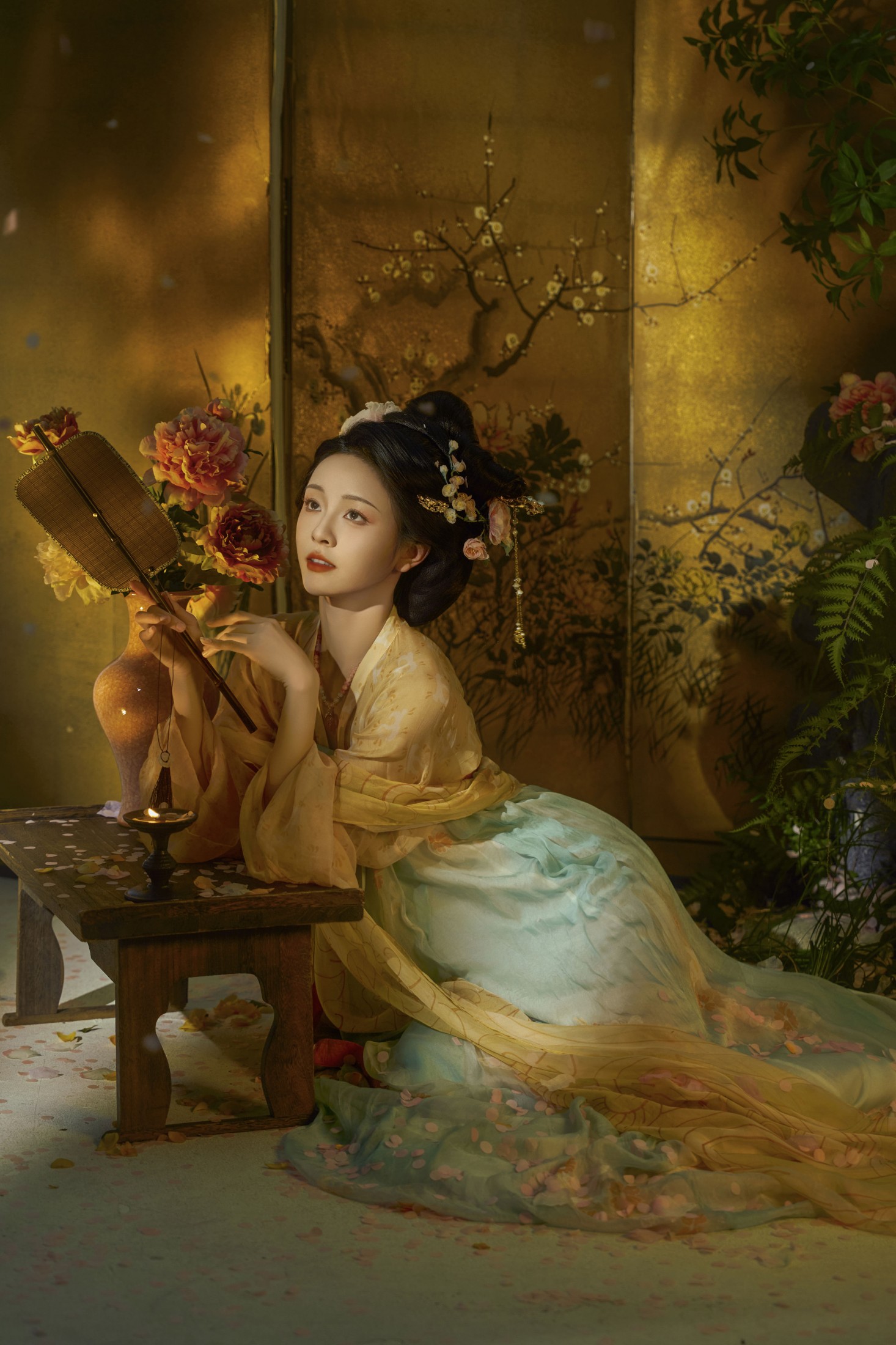 琴棋叫小黑 – 《牡丹》[12P]