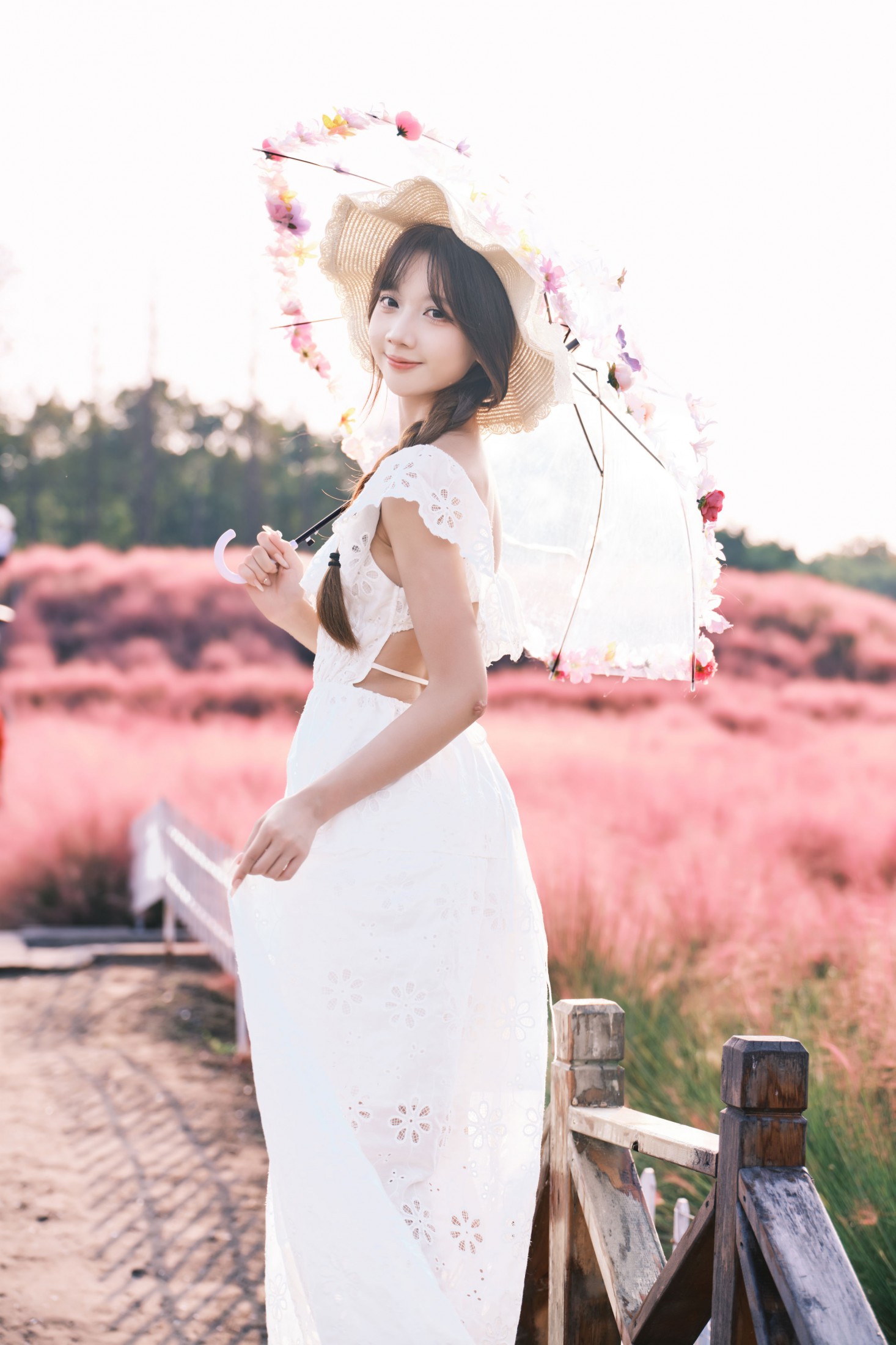 醒醒 – 《粉黛公园白裙娘》[31P]