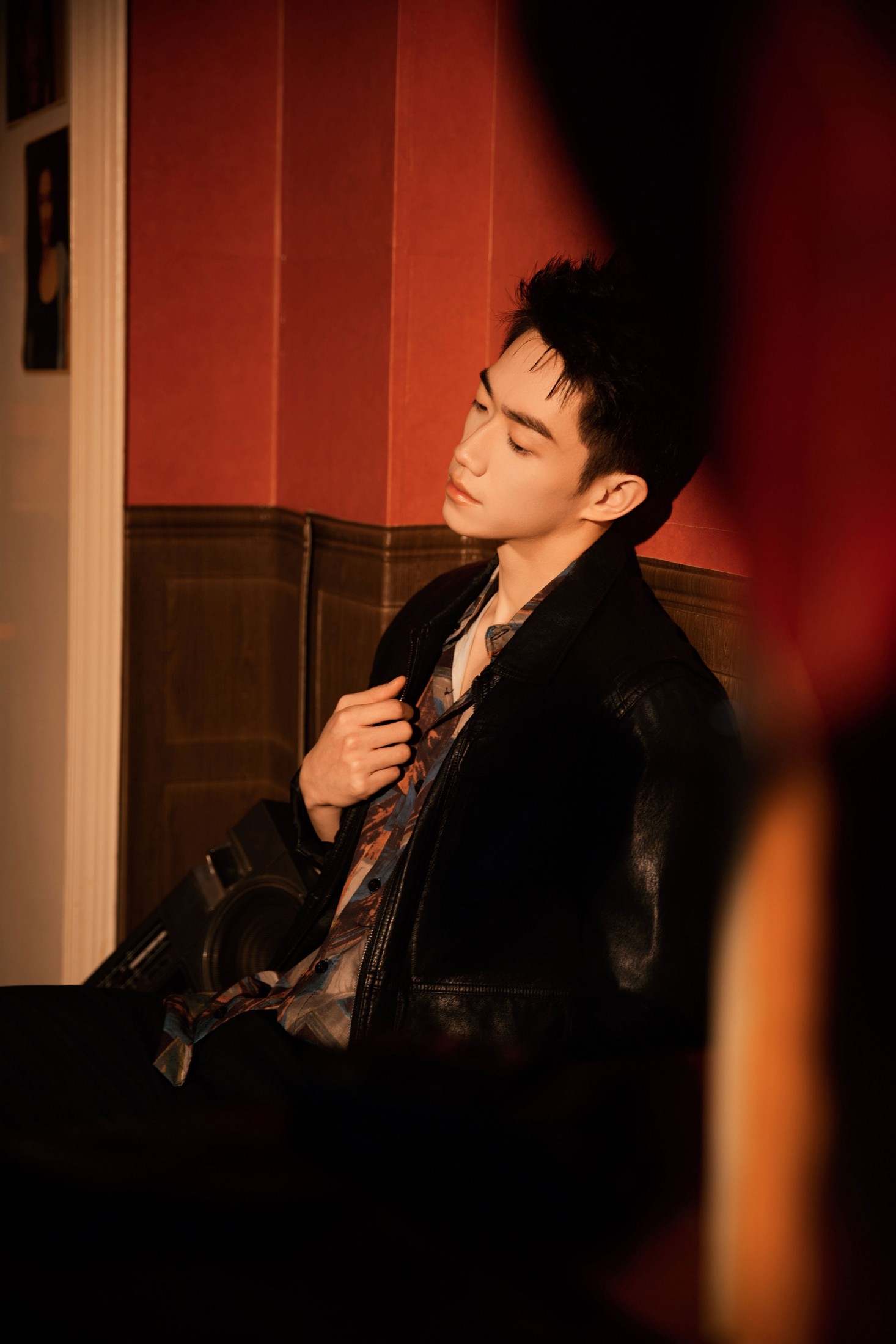 南风 – 《复古潮韵：穿梭时光的型格玩家》[15P]