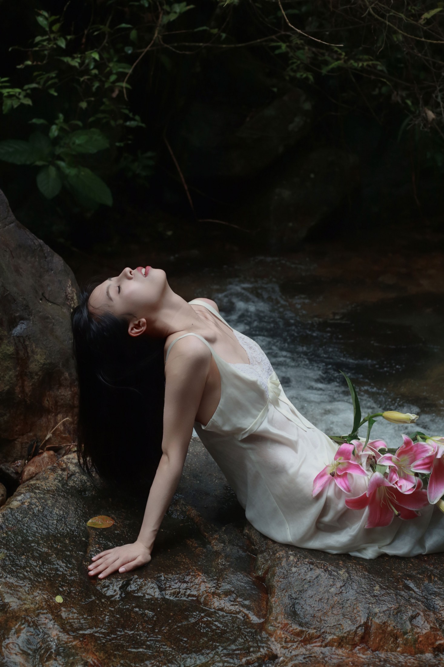 – 《小溪2》[17P]