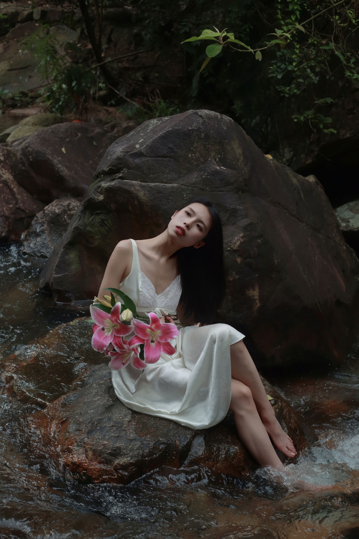 – 《小溪2》[17P]