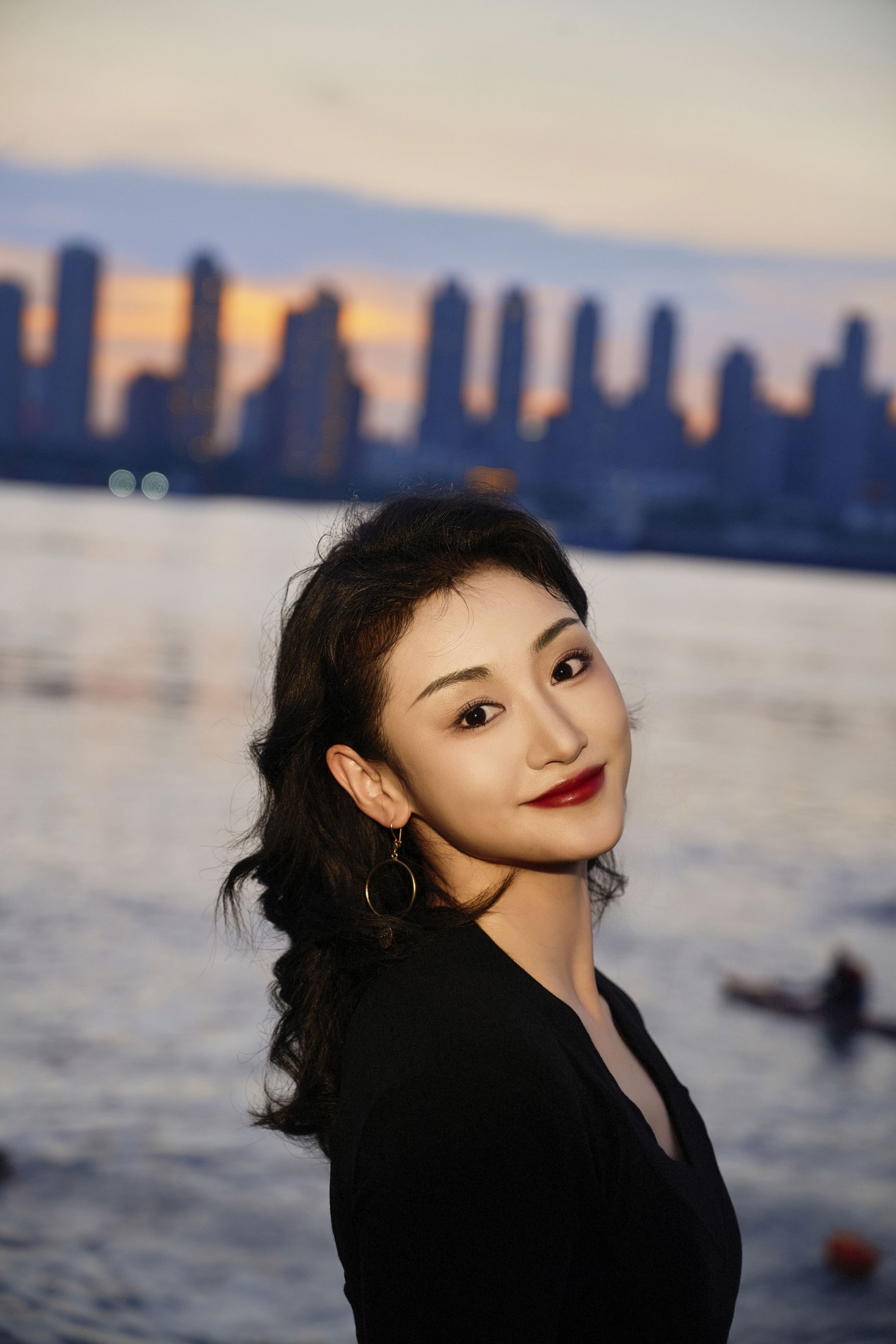 柴一丹 – 《美丽的柴一丹女士》[10P]