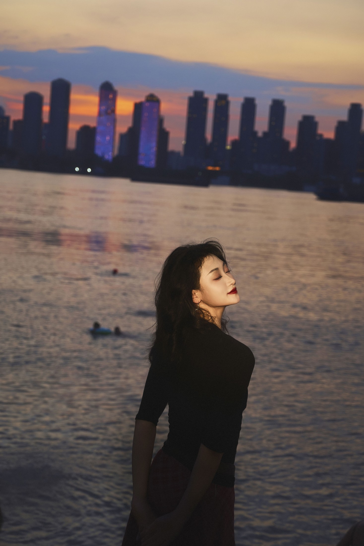 柴一丹 – 《美丽的柴一丹女士》[10P]