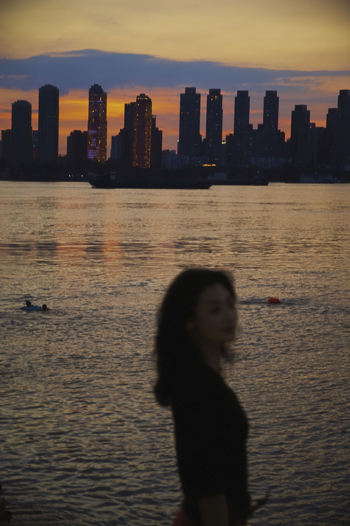 柴一丹 – 《美丽的柴一丹女士》[10P]