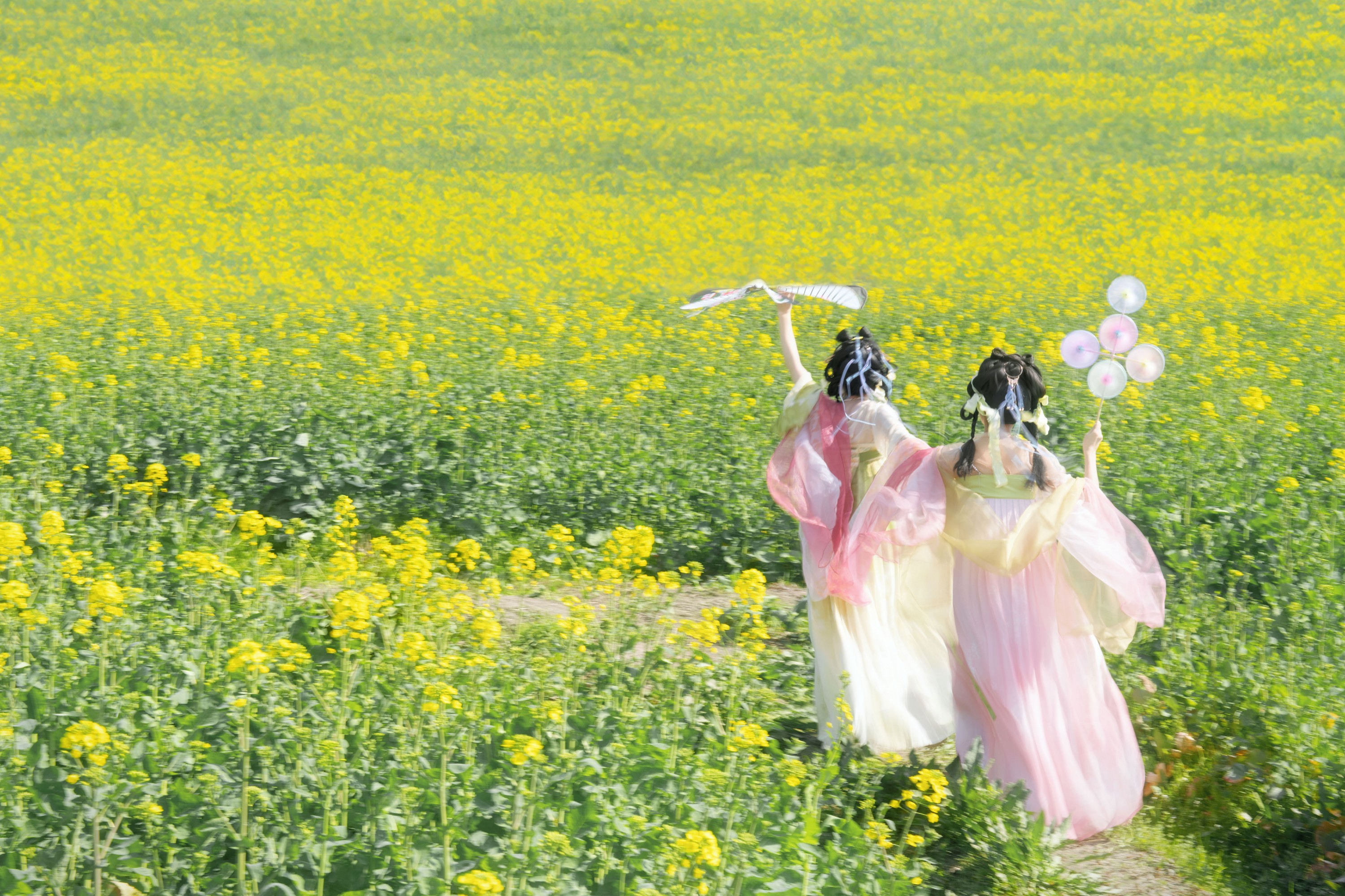 – 《春游》[10P]