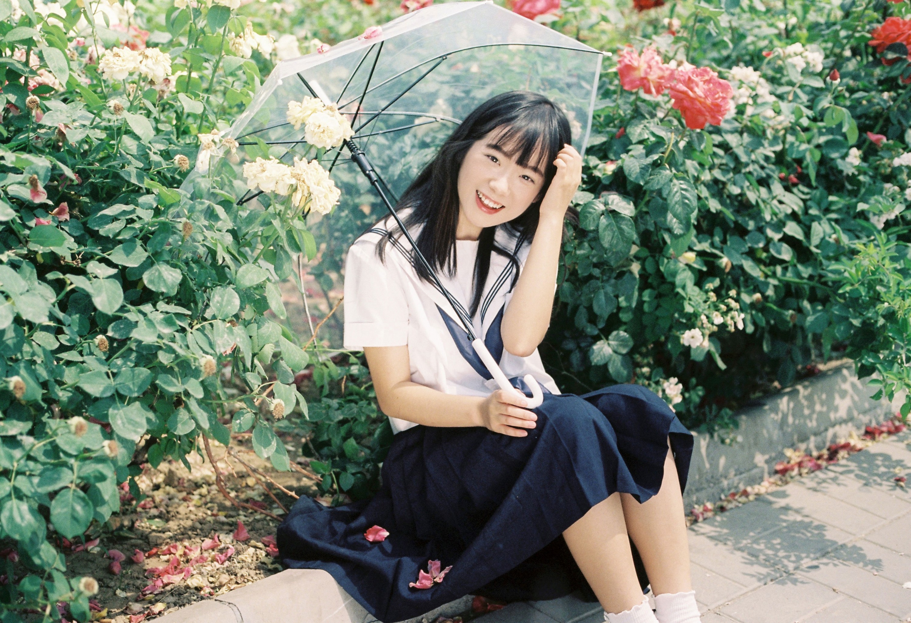 百变兔小樱 – 《花和制服少女》[13P]